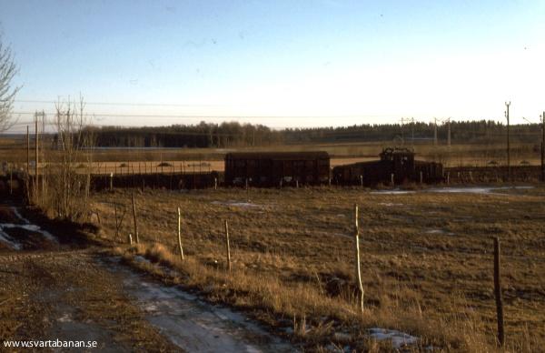 Elloket Hg 774 växlar i Latorpsbruk den 25 januari 1974. - klicka för att stänga rutan