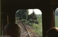 Tåg 3059 vid infartssignal Latorpsbruk 3/1 den 24 juni 1985. - klicka för att förstora