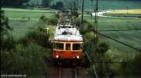 Tåg 3066 närmar sig Östertysslinge den 28 juni 1985. © Ingemar Juhlin