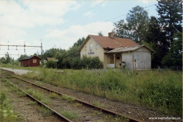 Mullhyttemo stationshus den 22 juli 1985 - klicka för att stänga rutan