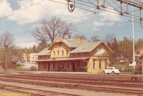 Svartå stationshus i maj 1969. - klicka för att förstora
