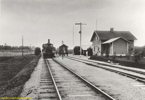 Gropens station omkring 1910. - klicka för att förstora Gropens station omkring 1910. - klicka för att förstora