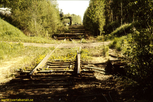 Bangården i Latorpsbruk under rivning den 27 maj 1991. - klicka för att förstora