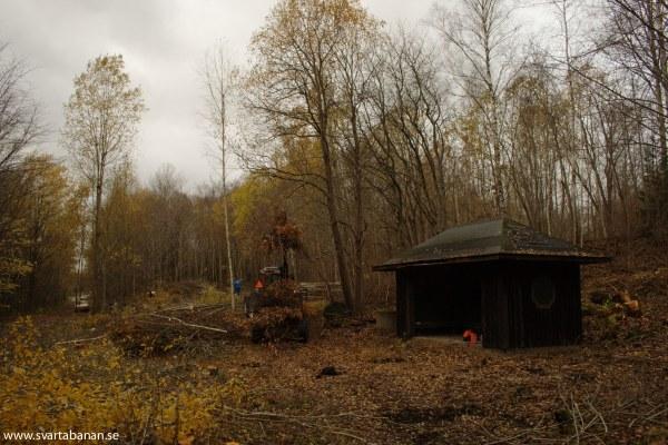 Lannabruk hållplats den 25 oktober 2008. - klicka för att stänga rutan