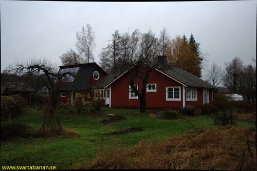 Holmstorp banvaktstuga den 14 november 2008. - klicka för att förstora Holmstorp banvaktstuga den 14 november 2008. - klicka för att förstora