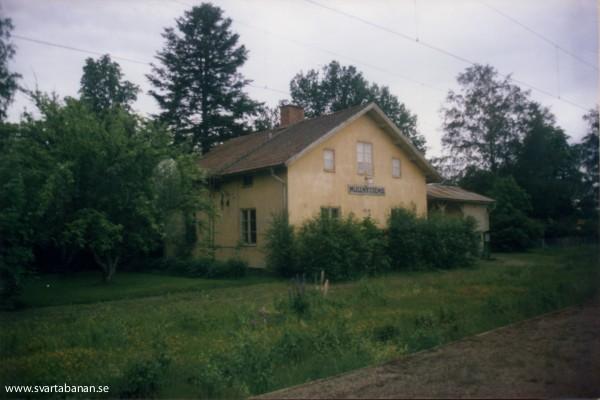 Mullhyttemo stationshus den 28 juni 1985 - klicka för att stänga rutan