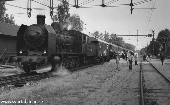 NBVJs ånglok SWB H3 58 i Fjugesta den 25 eller 26 september 1982. - klicka för att stänga rutan