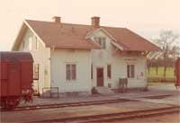 Hidingebro stationshus i maj 1969. - klicka för att förstora