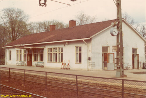 Örebro Södra stationshus i maj 1969. - klicka för att förstora